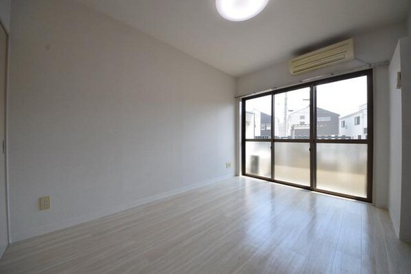 シャルムベルシーの物件内観写真